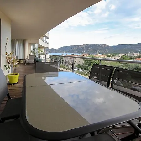 Neptune - 4 To 6 People - Port Of Porto-vecchio * Porto-Vecchio (Corsica)